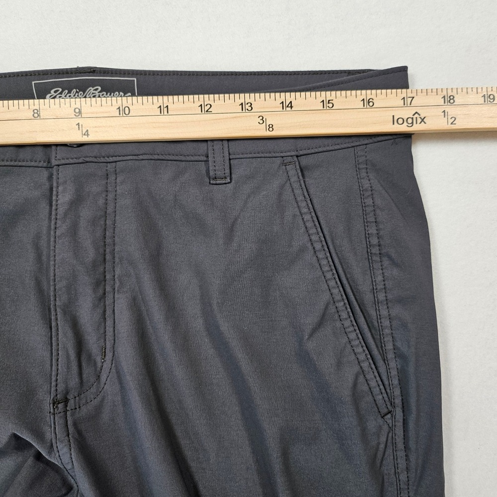 Eddie Bauer Travex Mens Horizon Guide Chino Pants Gray 33x32 Hiking Travel - Picture 12 of 15